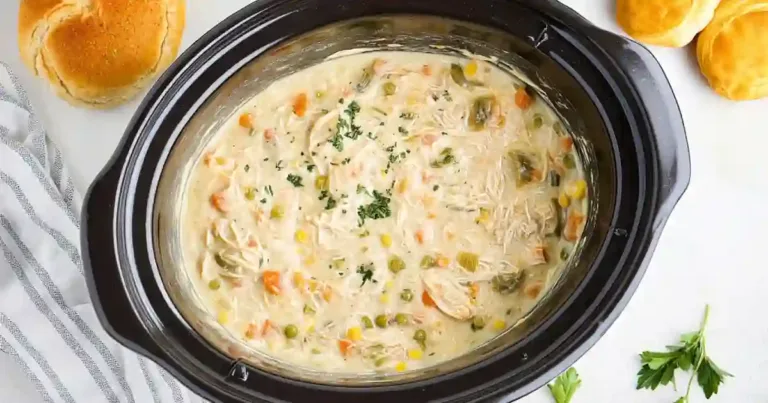 easy slow cooker chicken pot pie